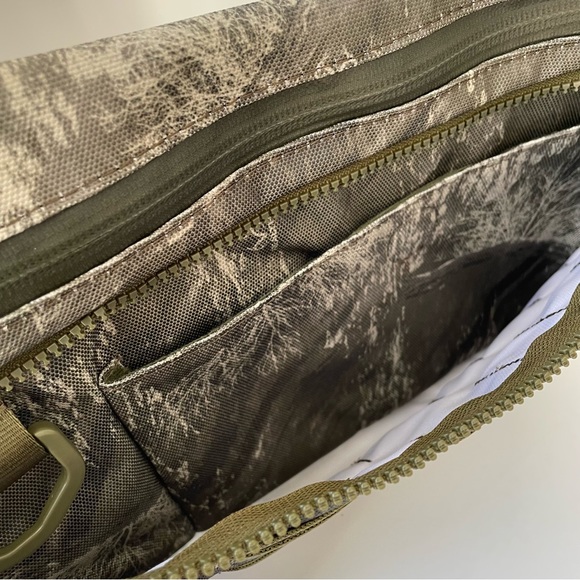 NWT Nike Profile Smit Bag (Waistpack) - Camo - Picture 9 of 11